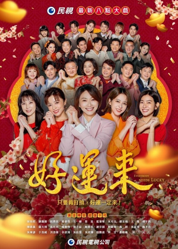 【居家摄像头破解】秃头大叔趁老婆不在家把相好的带回家一边自拍一边干还挺会玩 - 绿色小导航